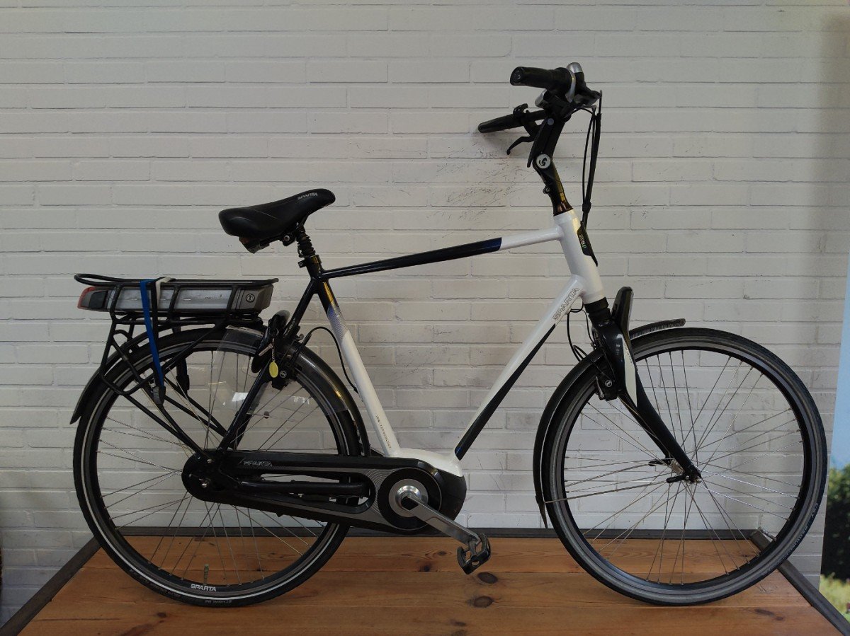 Sparta ION M-Gear Lage instap zwart wit 61cm 2011